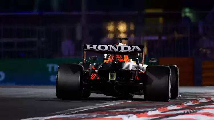 Honda, Formula 1'e Geri Dönüyor! Red Bull ile Olan Sözleşme...