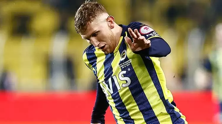 Fenerbahçe'de Burak Kapacak'a resmi teklif geldi