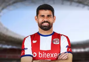 Dünya yıldızı forvet Türkiye yolunda! Aynı rota...