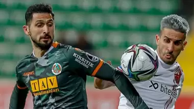 Emre Akbaba, Lewandowski'yi geride bıraktı!