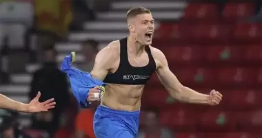 Artem Dovbky Türkiye'de! Menajerinden transfer açıklaması