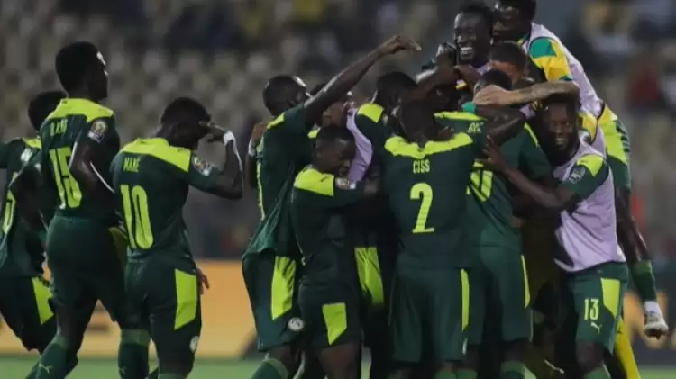 Afrika Kupası'nda ilk finalist Senegal oldu!