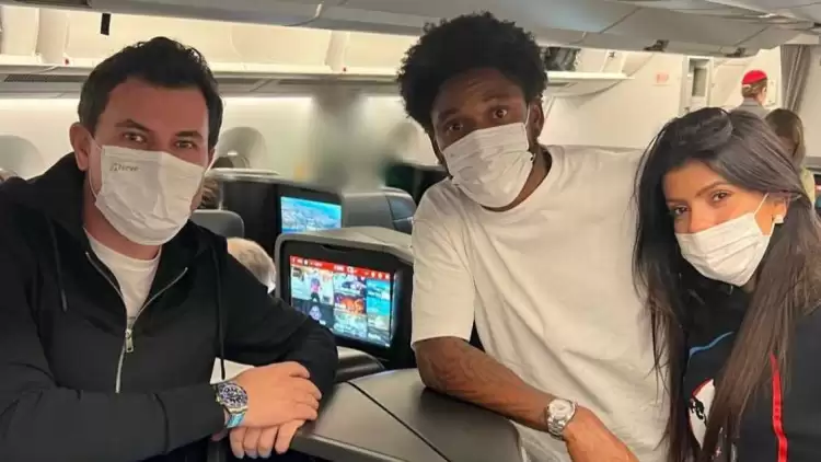 Antalyaspor'un Yeni Transferi Luiz Adriano, Türkiye'ye Geliyor