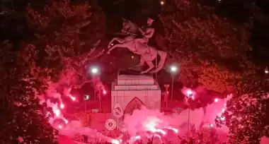 Süper Lig kulüplerinden paylaşım! "Selanik'te açılan bir gözle başladı..." 