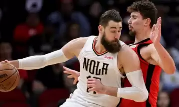 Alperen Şengün'den 11 sayı, 9 ribaunt