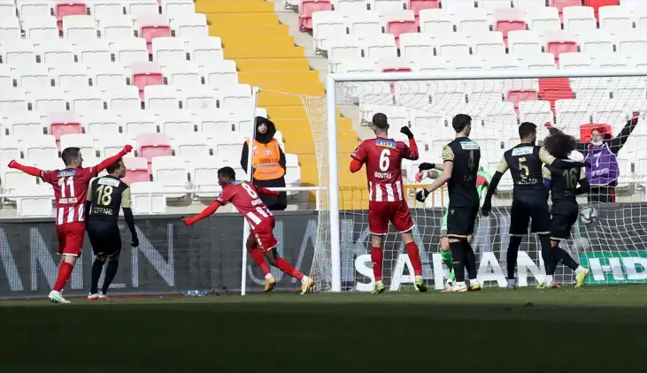 Sivasspor- Yeni Malatyaspor: 0-1 (Maç Sonucu)