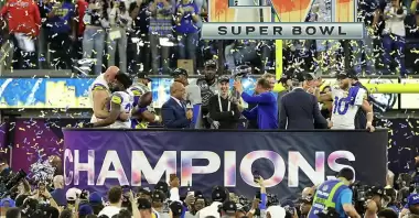 Los Angeles Rams Super Bowl'da şampiyon