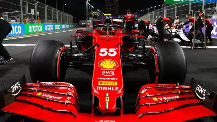 Son dakika Formula 1 haberleri | Ferrari, 2022 F1-75 aracını tanıttı!