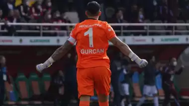 Uğurcan Çakır şampiyonluk ateşini yaktı! Müthiş istatistik...