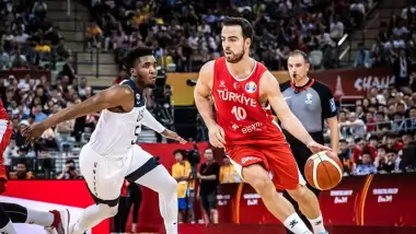 Melih Mahmutoğlu: "Eziyeti biz çekiyoruz..."