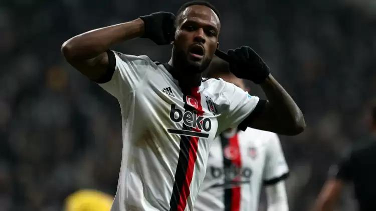 Huddersfield, Cyle Larin'i Transfer Etmek İstiyor