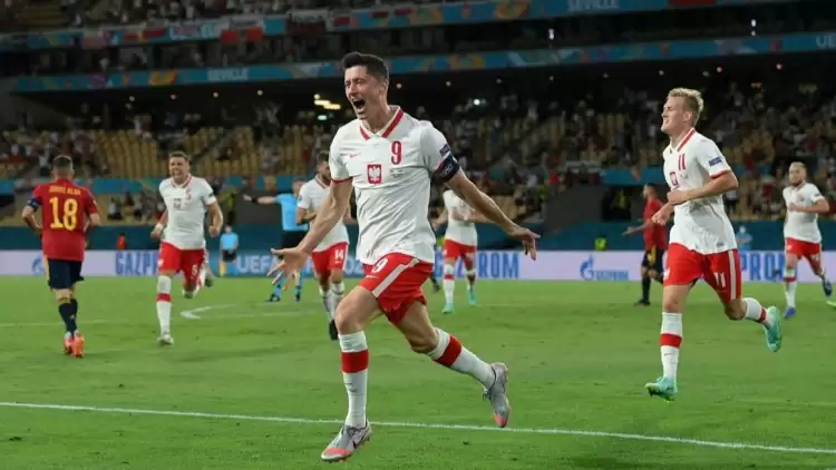 Polonya, Rusya İle Maça Çıkmak İstemiyor! Robert Lewandowki'den Destek