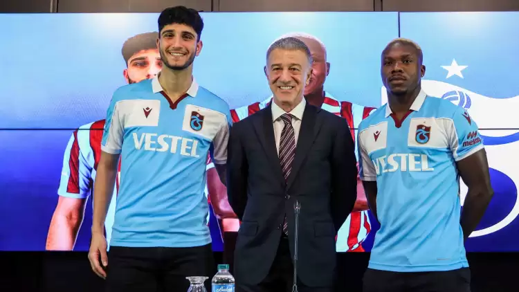 Trabzonspor, Evrard Kouassi Ve Emrehan Gedikli İçin İmza Töreni Düzenledi