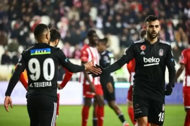 Sivasspor 2-3 Beşiktaş (Maç Sonucu - Özet)