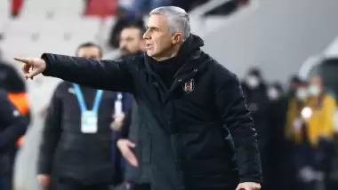 Önder Karaveli: "Topu içeriye sokmada büyük sıkıntı yaşıyoruz"