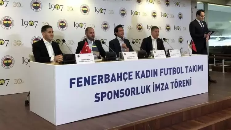 Fenerbahçe Kadın Futbol Takımına 1907 Fenerbahçe Derneği Sponsor oldu