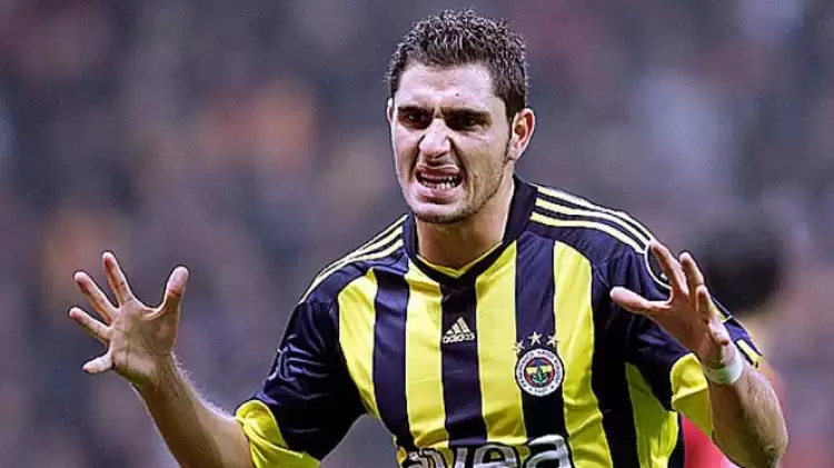 Fenerbahçe ve Trabzonspor'un eski oyuncusu Özer Hurmacı futbolu bıraktı