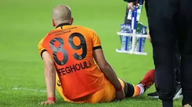 Djamel Belmadi: Feghouli, Kamerun karşısında oynamaya hazır