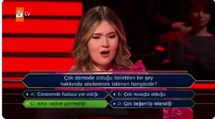 Kim Milyoner Olmak İster? yarışmasında Tuana Hanım konuşmaya daldı süreyi unuttu!