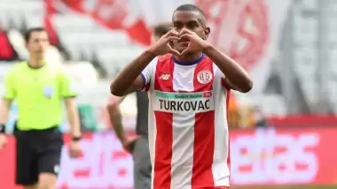 Fernando, Galatasaray'a transfer olacak mı? Başkan duyurdu...