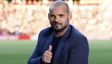Wesley Sneijder futbola geri dönüyor! Yeni takımı şaşırttı