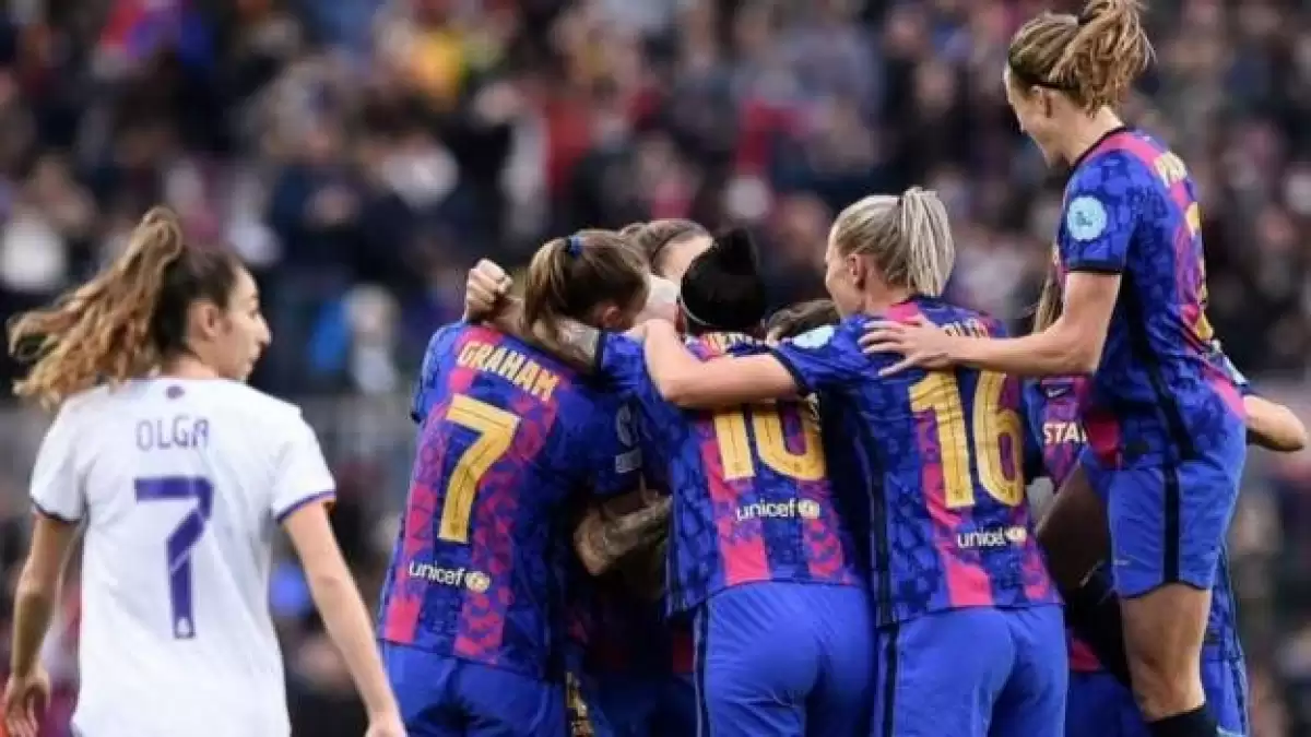 Kadınlar Şampiyonlar Ligi Barcelona Real Madrid maçında rekor kırıldı