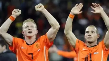 Hollanda Eredivisie'de yasadışı bahis operasyonu! Dirk Kuyt ve Wesley Sneijder...