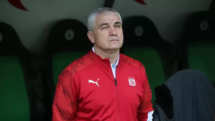 Sivasspor'da Rıza Çalımbay, Giresunspor beraberliğinden dolayı üzgün