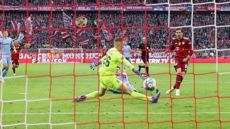 Freiburg Maçında Bayern Münih Sahada 12 Kişi Oldu