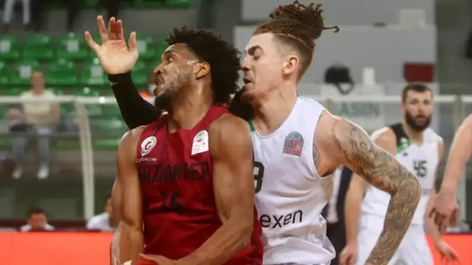 Darüşşafaka'ya sahasında soğuk duş!