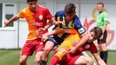 U17 derbisinde kazanan Fenerbahçe oldu!
