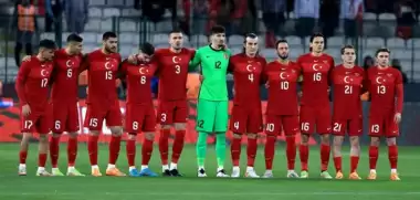 Milli futbolcu sezonu kapattı! Geri dönüyor