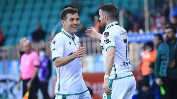 Guilherme Sitya: "Futbolun dışındaki şeylere kendimi tutup susacağım"