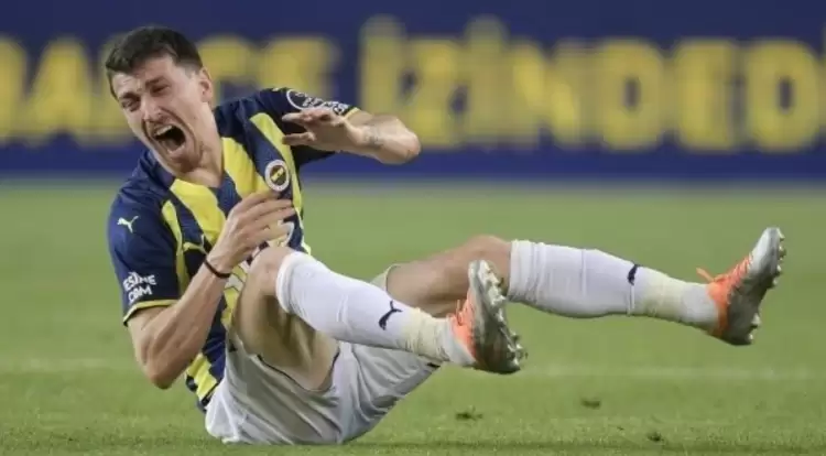 Fenerbahçe'nin yıldızı Mert Hakan Yandaş İngiltere'de gündem oldu! 