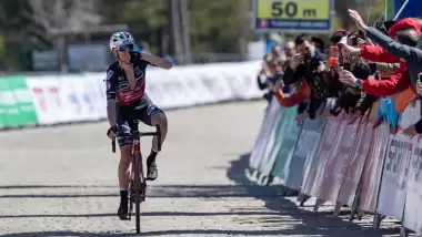 Spil'in zirvesinde şampiyonluk Tangosu