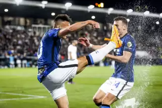 Inter üç puanı aldı liderliğe kuruldu!