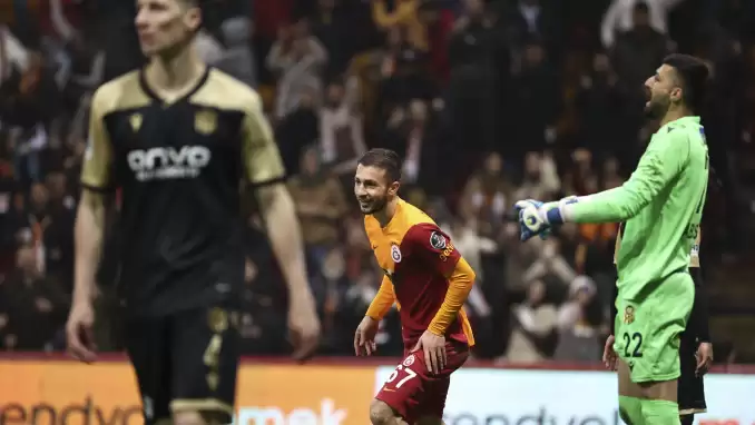 Yeni Malatyaspor maçı sonrası Erick Pulgar ve Halil Dervişoğlu'ndan transfer açıklaması 