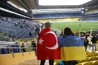 "Barış için futbol" maçında kazanan Fenerbahçe oldu