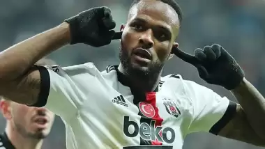 Larin’in menajerinden transfer açıklaması 