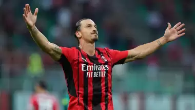 Yılın En İyi Yabancı Sporcusu ödülü Zlatan İbrahimovic'in