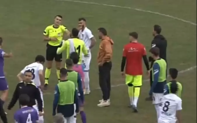 Bayburt Özel İl İdaresi Spor ile Afjet Afyonspor maçı yarıda kaldı