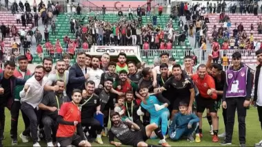 Diyarbekirspor’da ligde kalma sevinci