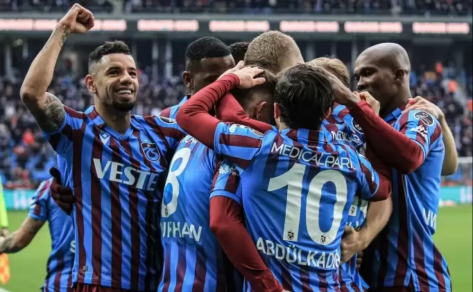 Trabzonspor, Antalyaspor maçına şampiyon olarak çıkabilir