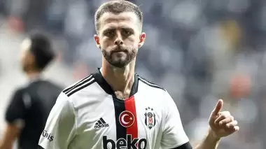 İtalyan devi Pjanic için Barcelona'dan bilgi istedi!