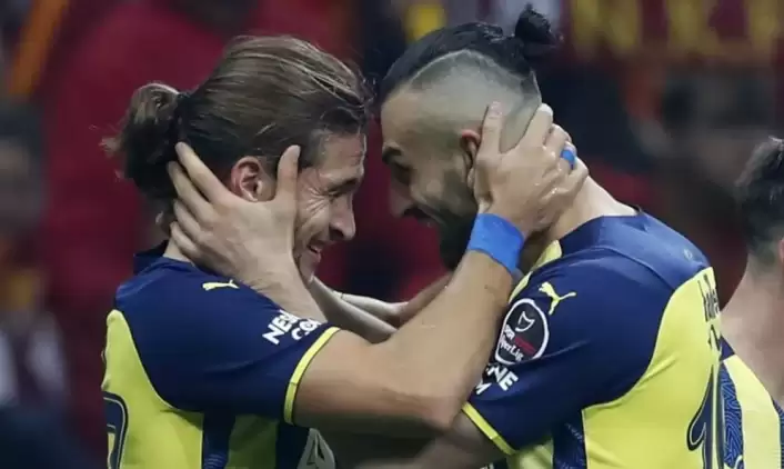 Fenerbahçe'de 2. Lig'den transferi edilen Crespo ve Serdar Dursun yıldızlaştı