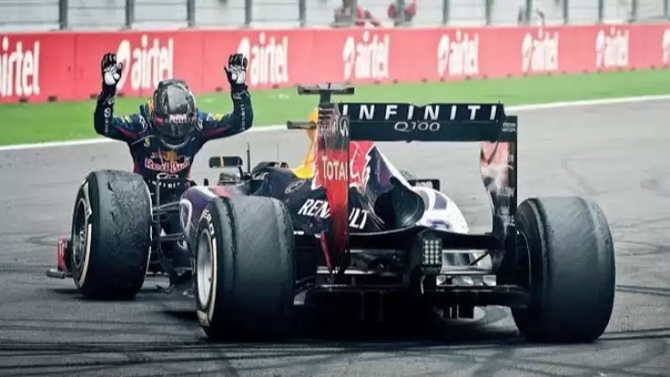 Formula 1 Haberleri | Sebastian Vettel, Red Bull'a geri mi dönüyor! Açıkladı