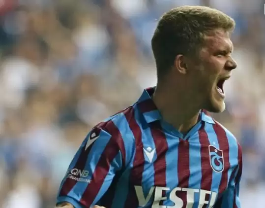  Andreas Cornelius Antalyaspor ağlarını havalandırdı