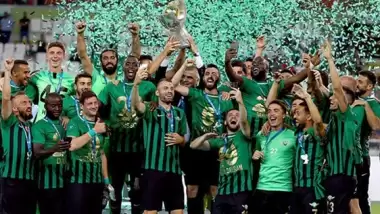 Önlenemez düşüş! Avrupa'dan 3. Lig'e