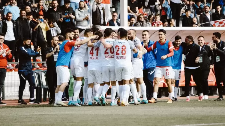 Ümraniyespor - Balıkesirspor: 4-1 (Maç Sonucu - Özet)