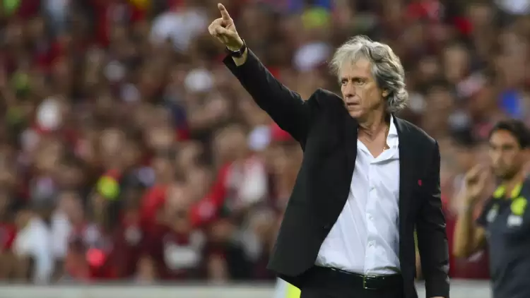 Jorge Jesus'tan F.Bahçe Açıklaması: "Reddedemeyeceğiniz Türden Bir Teklif"